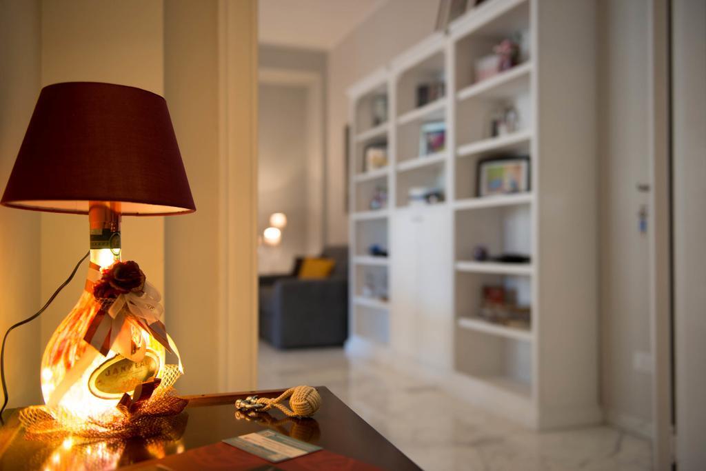Authentic Sweet Home Rom Zimmer foto