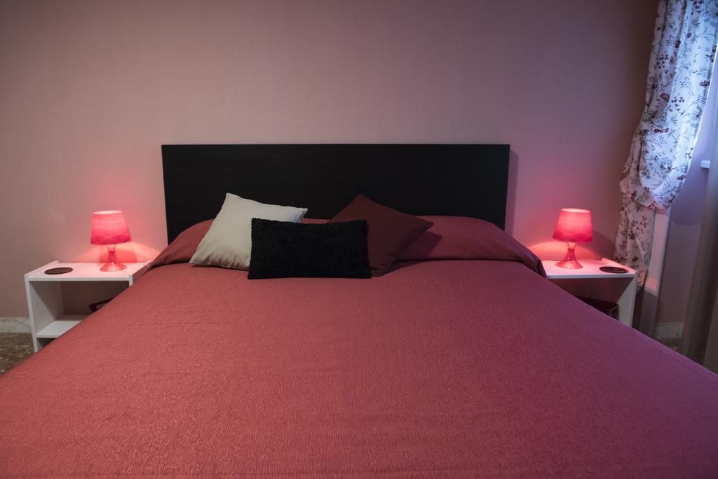 Authentic Sweet Home Rom Zimmer foto